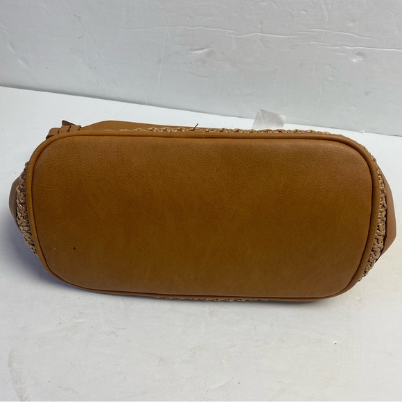 Madden Girl tan straw and polyurethane bucket bag - Picture 3 of 10